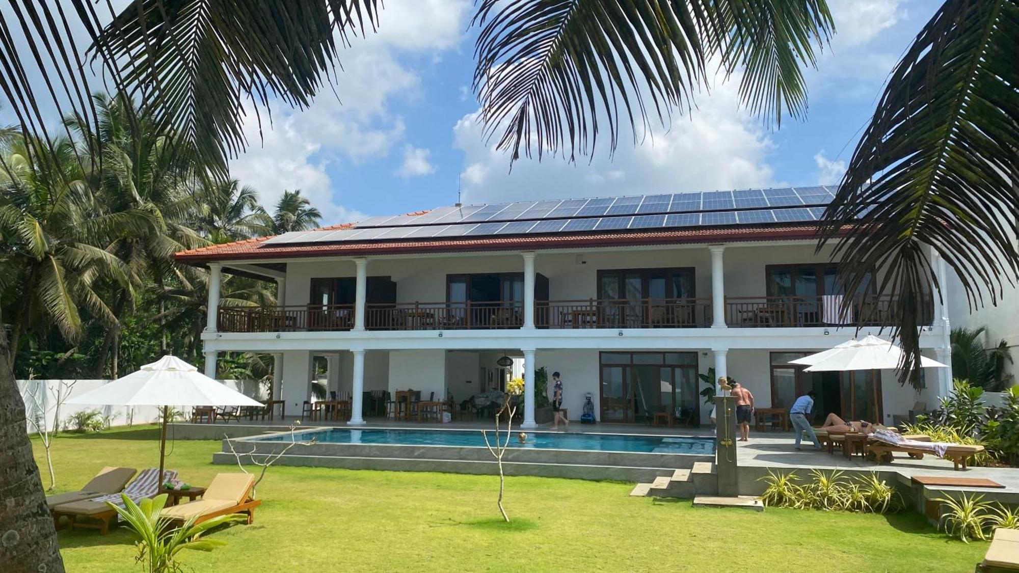 Sea Star Boutique Hotel Hikkaduwa Exterior photo